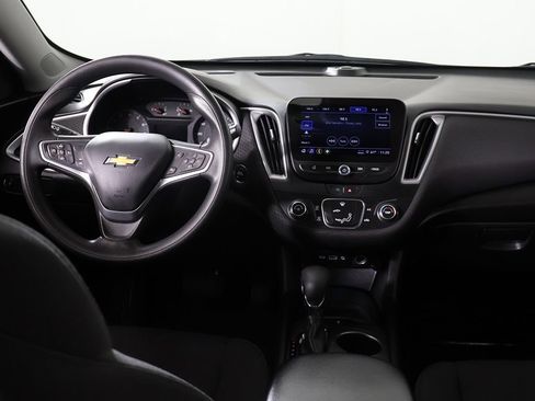 Used 2023 Chevrolet Malibu LS FWD image 26