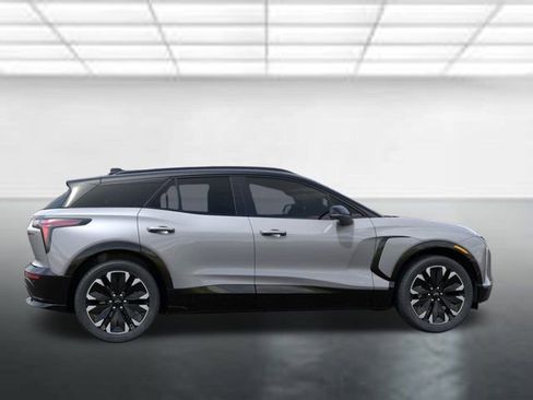 New 2026 Chevrolet Blazer EV RS image 5