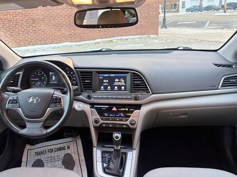 Used 2018 Hyundai Elantra Value Edition image 21