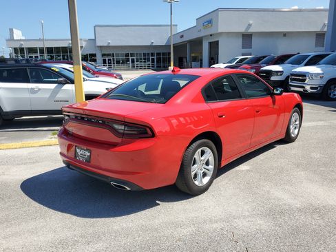 Used 2023 Dodge Charger SXT image 3