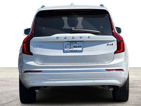 Used 2026 Volvo XC90 B6 Plus w/ Protection Package Premier AWD/4WD image 9