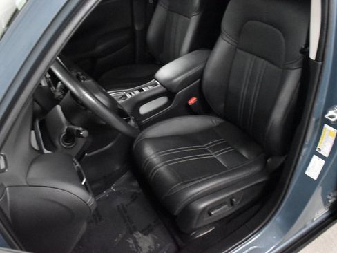 Certified 2024 Honda HR-V EX-L image 13