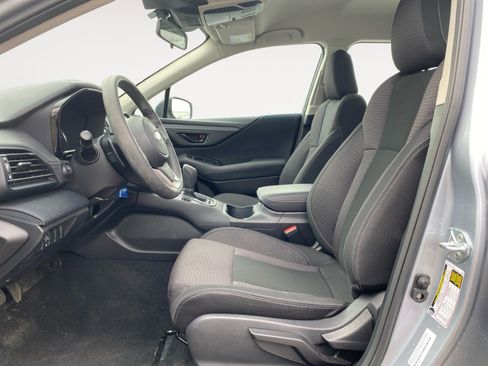 Used 2023 Subaru Outback image 9