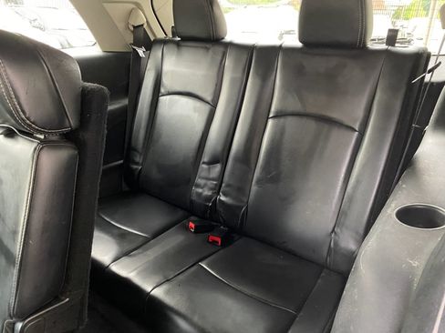 Used 2018 Dodge Journey Crossroad w/ Nav & Sun Group AWD/4WD image 10