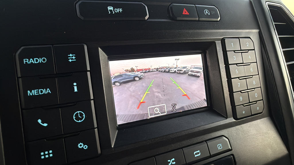 Used 2018 Ford F150 XLT AWD/4WD image 21