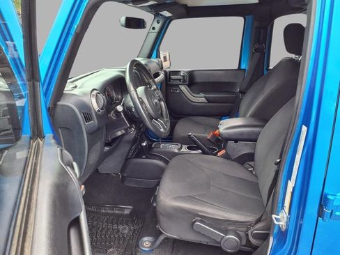 Used 2016 Jeep Wrangler Unlimited Sport AWD/4WD image 22