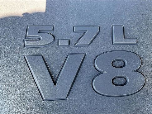 Used 2012 Chrysler 300 C w/ Beats Audio Group image 31