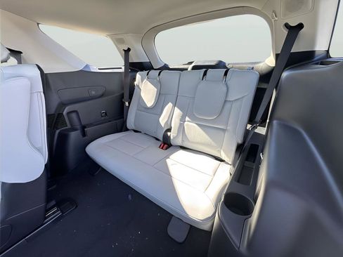 New 2026 Ford Explorer Platinum w/ LUX Leather Package image 26