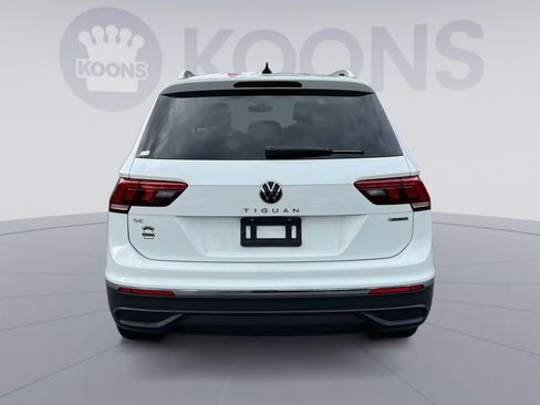 Used 2022 Volkswagen Tiguan SE image 5