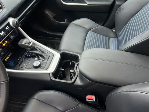 Used 2023 Toyota RAV4 XSE image 20