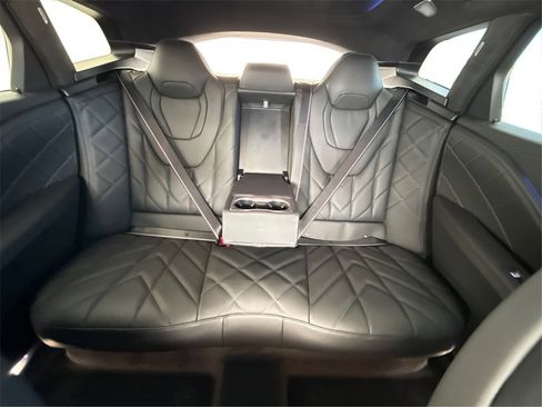 New 2026 BMW XM Label Red image 20