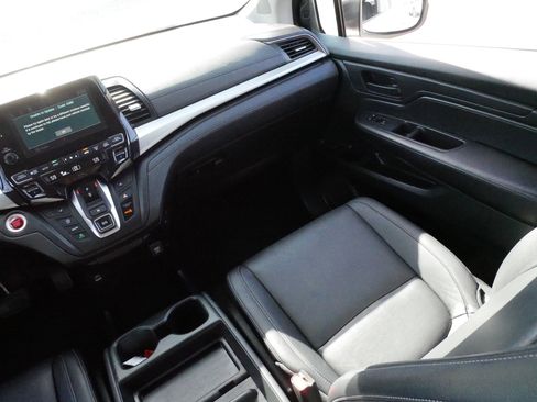 Certified 2023 Honda Odyssey EX-L image 11