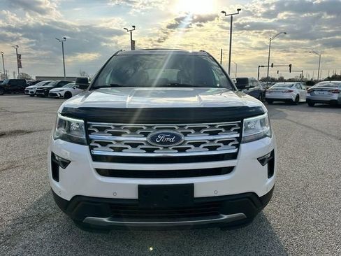 Used 2019 Ford Explorer XLT w/ Equipment Group 202A image 9