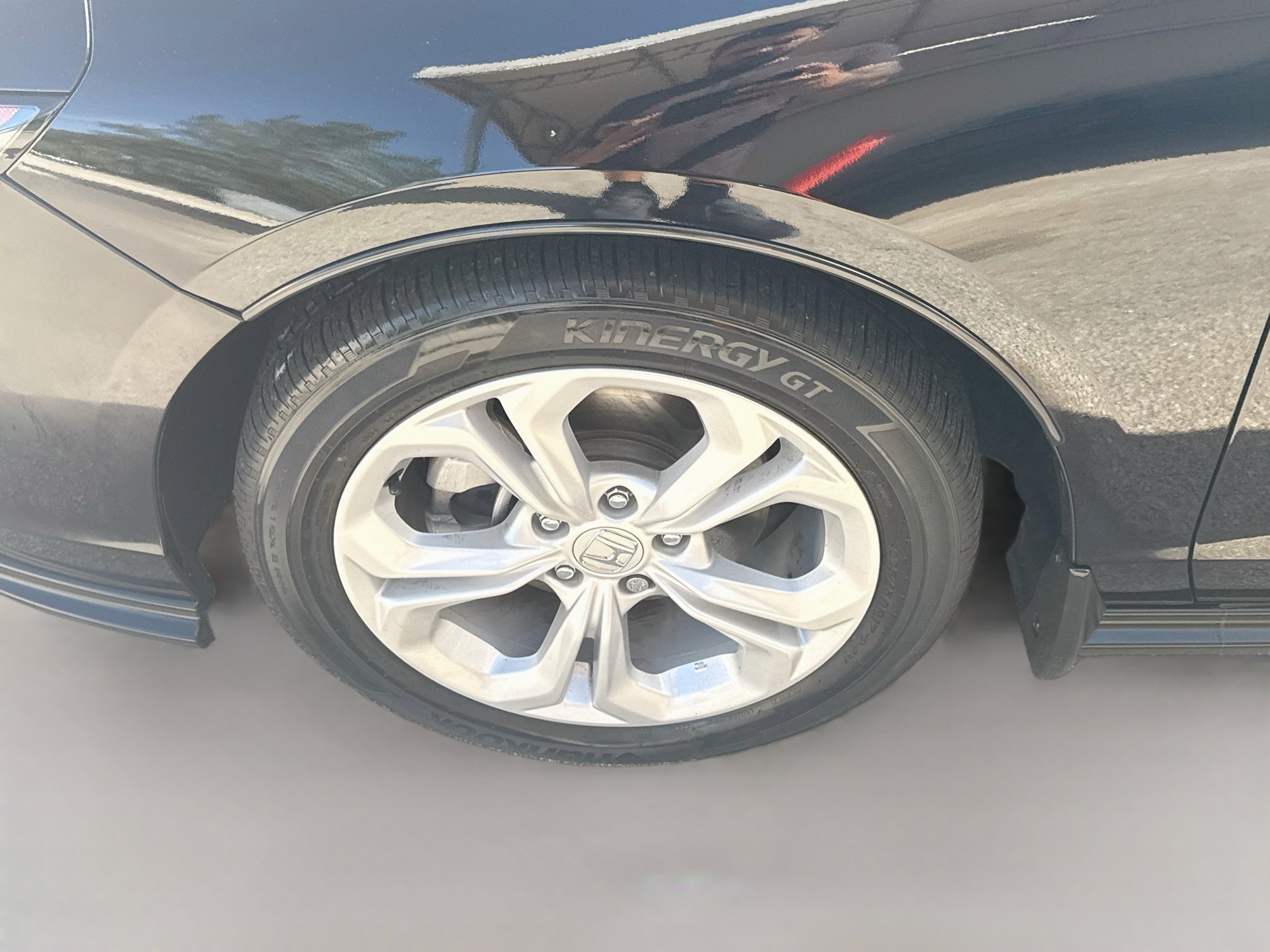 Certified 2024 Honda Accord LX image 35