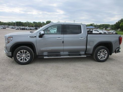 New 2026 GMC Sierra 1500 Denali AWD/4WD image 10
