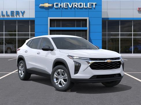 New 2026 Chevrolet Trax LS FWD image 8