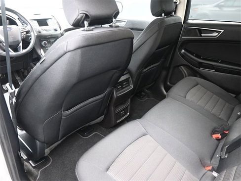 Used 2017 Ford Edge SEL image 23