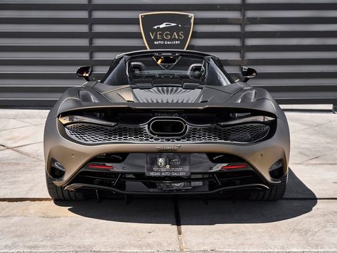 Used 2025 McLaren 750S Spider RWD image 24