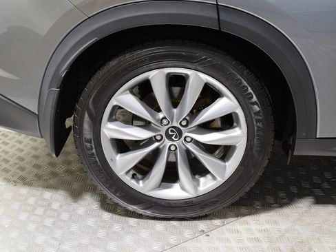 Used 2020 INFINITI QX50 Luxe w/ Navigation Package AWD/4WD image 36