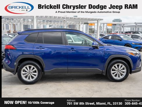 Used 2022 Toyota Corolla Cross LE image 4