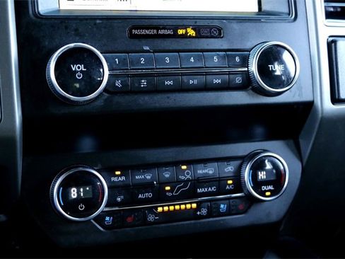 Used 2019 Ford Expedition XLT w/ Equipment Group 202A image 17