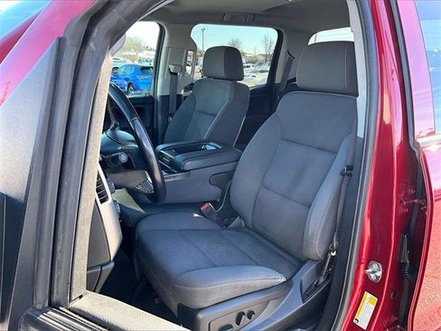 Used 2018 Chevrolet Silverado 1500 LT w/ All Star Edition image 10