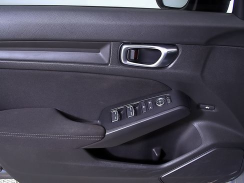 Used 2024 Honda Civic Sport image 15