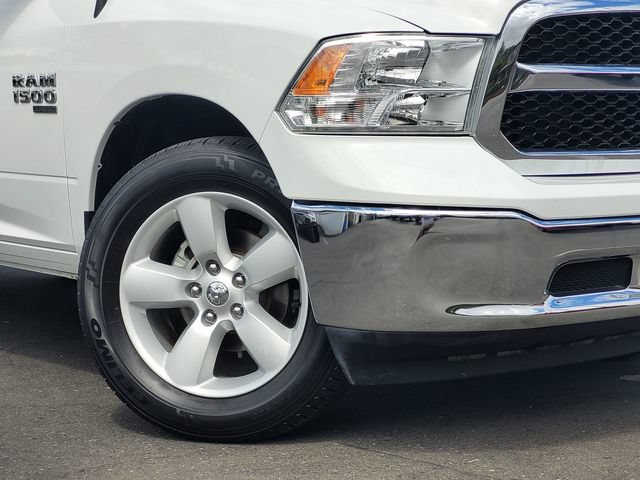 Used 2024 RAM 1500 Classic SLT AWD/4WD image 9