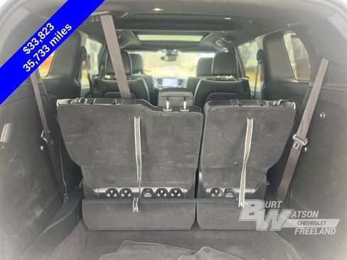 Used 2025 Chrysler Pacifica Limited FWD image 29