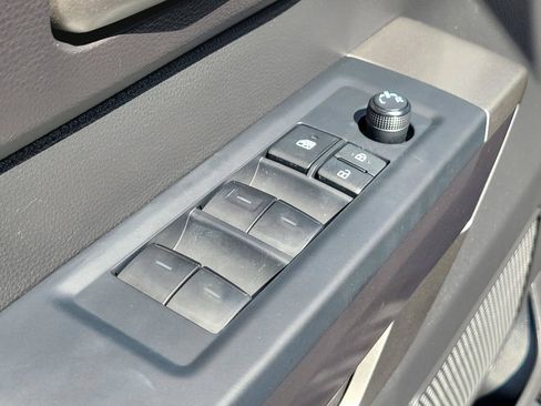 Used 2025 Toyota Tundra SR5 w/ SR5 Premium Package AWD/4WD image 26