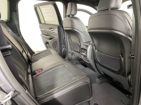 New 2026 Jeep Grand Cherokee Altitude AWD/4WD image 14