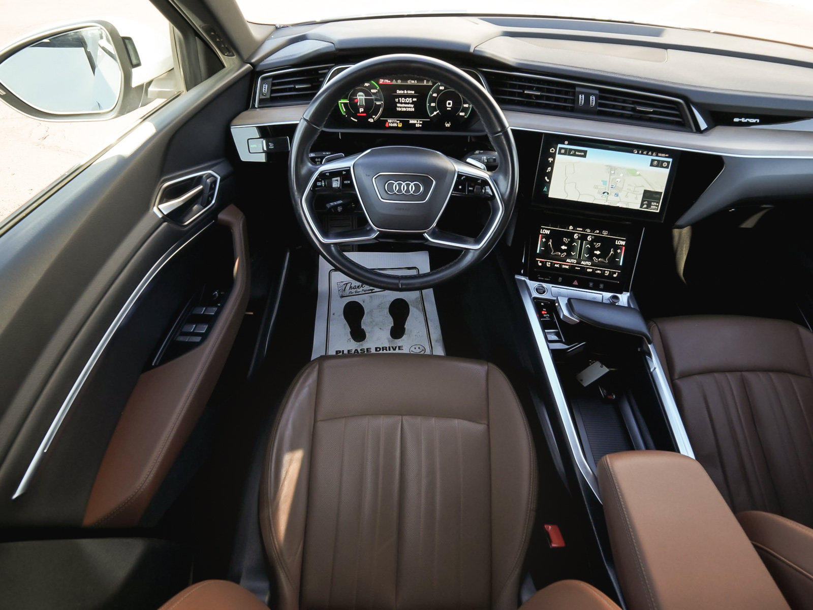 Used 2024 Audi Q8 e-tron Premium Plus AWD/4WD image 48