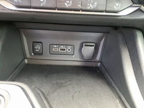 Used 2025 Nissan Sentra SV FWD image 16