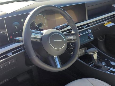 New 2025 Hyundai Santa Cruz Limited image 3