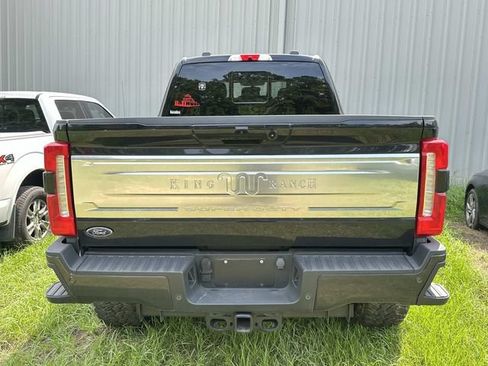 Certified 2024 Ford F250 King Ranch w/ FX4 Off-Road Package AWD/4WD image 6