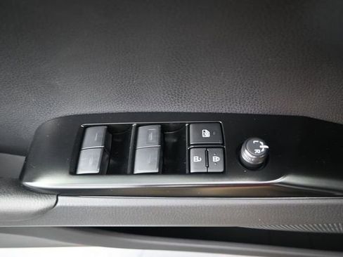 New 2026 Toyota Camry SE w/ Convenience Package FWD image 9