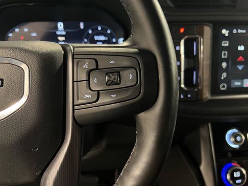 Used 2024 GMC Yukon Denali Ultimate AWD/4WD image 14