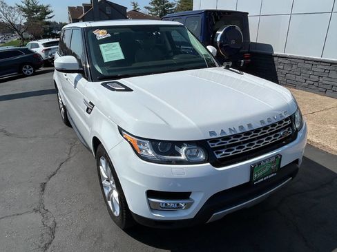 Used 2015 Land Rover Range Rover Sport HSE AWD/4WD image 10
