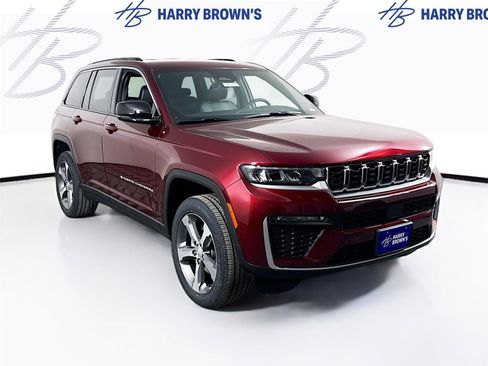 New 2026 Jeep Grand Cherokee Limited w/ Trailer Tow Package AWD/4WD image 27