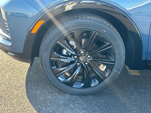 New 2026 Buick Envista Sport Touring FWD image 12