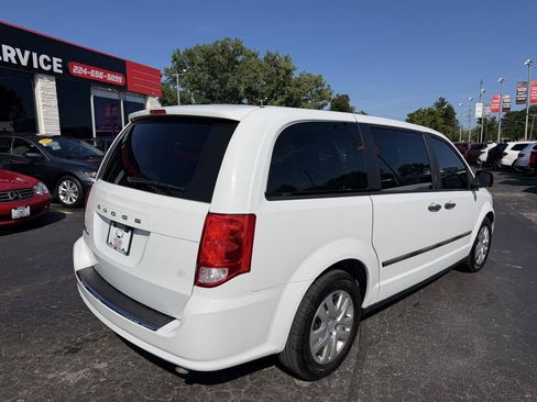 Used 2015 Dodge Grand Caravan American Value Package FWD image 7