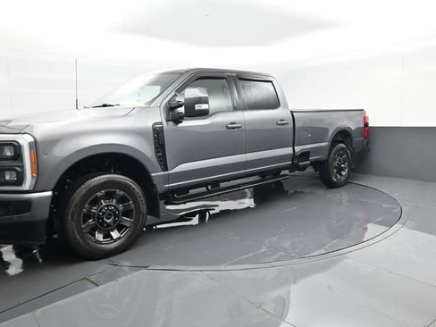 Used 2023 Ford F250 Lariat w/ Sport Appearance Package AWD/4WD image 1