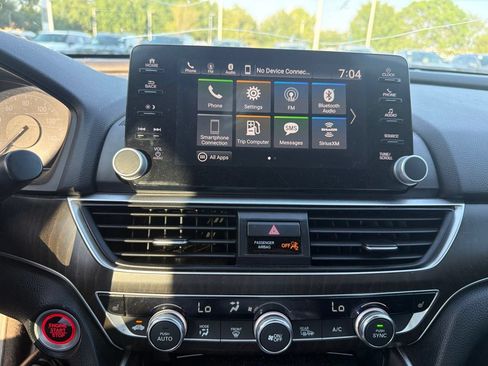Used 2018 Honda Accord EX-L image 5