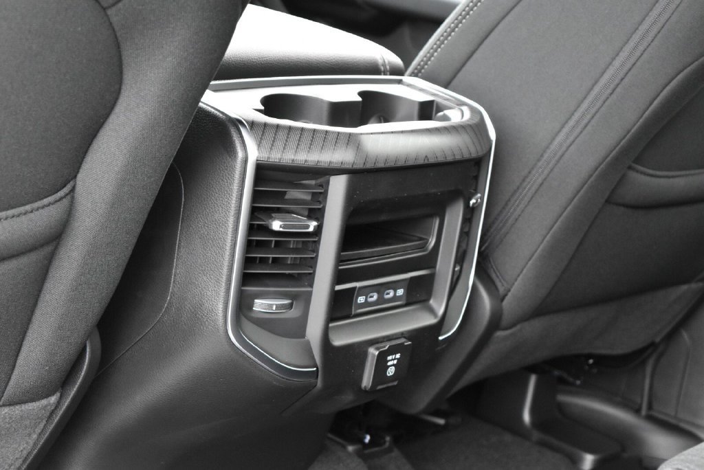 New 2026 RAM 1500 Big Horn AWD/4WD image 28