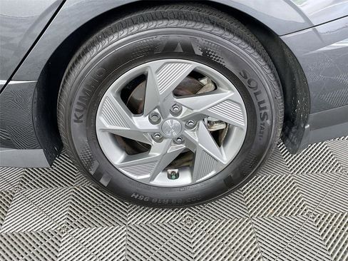 Certified 2025 Hyundai Sonata SE FWD image 32