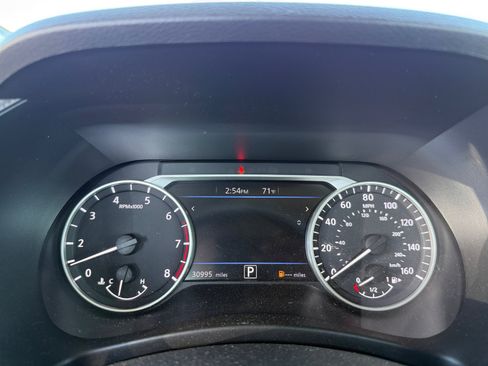 Used 2023 Nissan Sentra SV w/ All-Weather Package FWD image 17