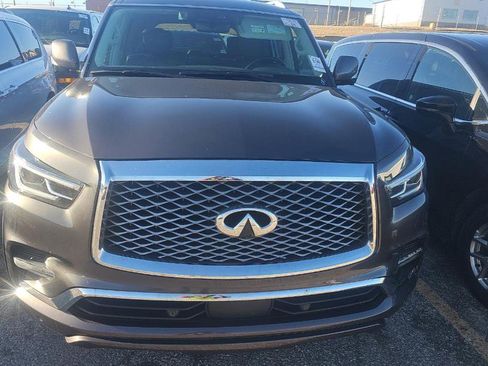 Used 2024 INFINITI QX80 Luxe RWD image 3