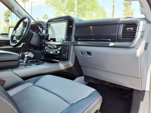 Used 2022 Ford F150 Lariat w/ Equipment Group 502A High image 11