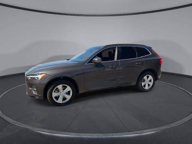 Used 2022 Volvo XC60 B5 Momentum AWD/4WD image 4