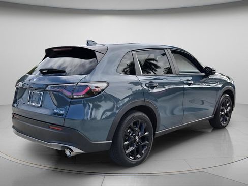 Certified 2025 Honda HR-V Sport image 7